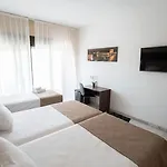 Hotel Abetos Del Maestre Escuela Córdoba