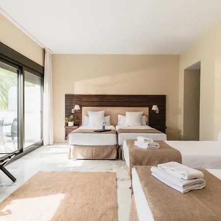 Hotel Dwo Abetos Córdoba