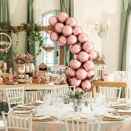 Abetos Del Maestre Escuela