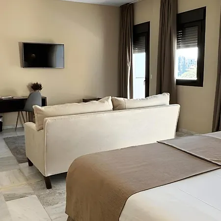 Dwo Abetos 4*